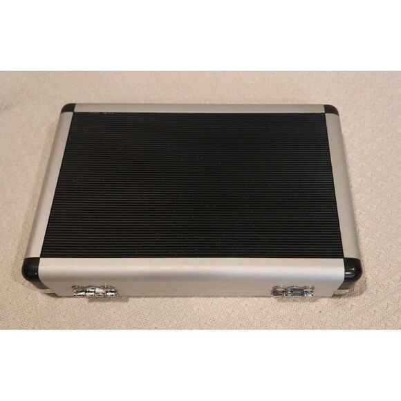 Travel Rugged Case Cigar Humidor Silver Black With Locking Latch - Picture 9 of 11